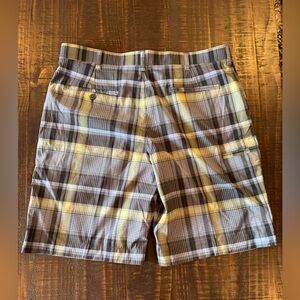 PGA Tour Men's Gray and Yellow Plaid Shorts
